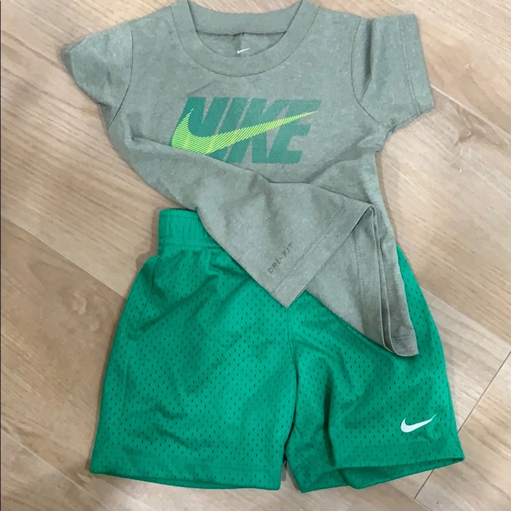 Nike Boys Set